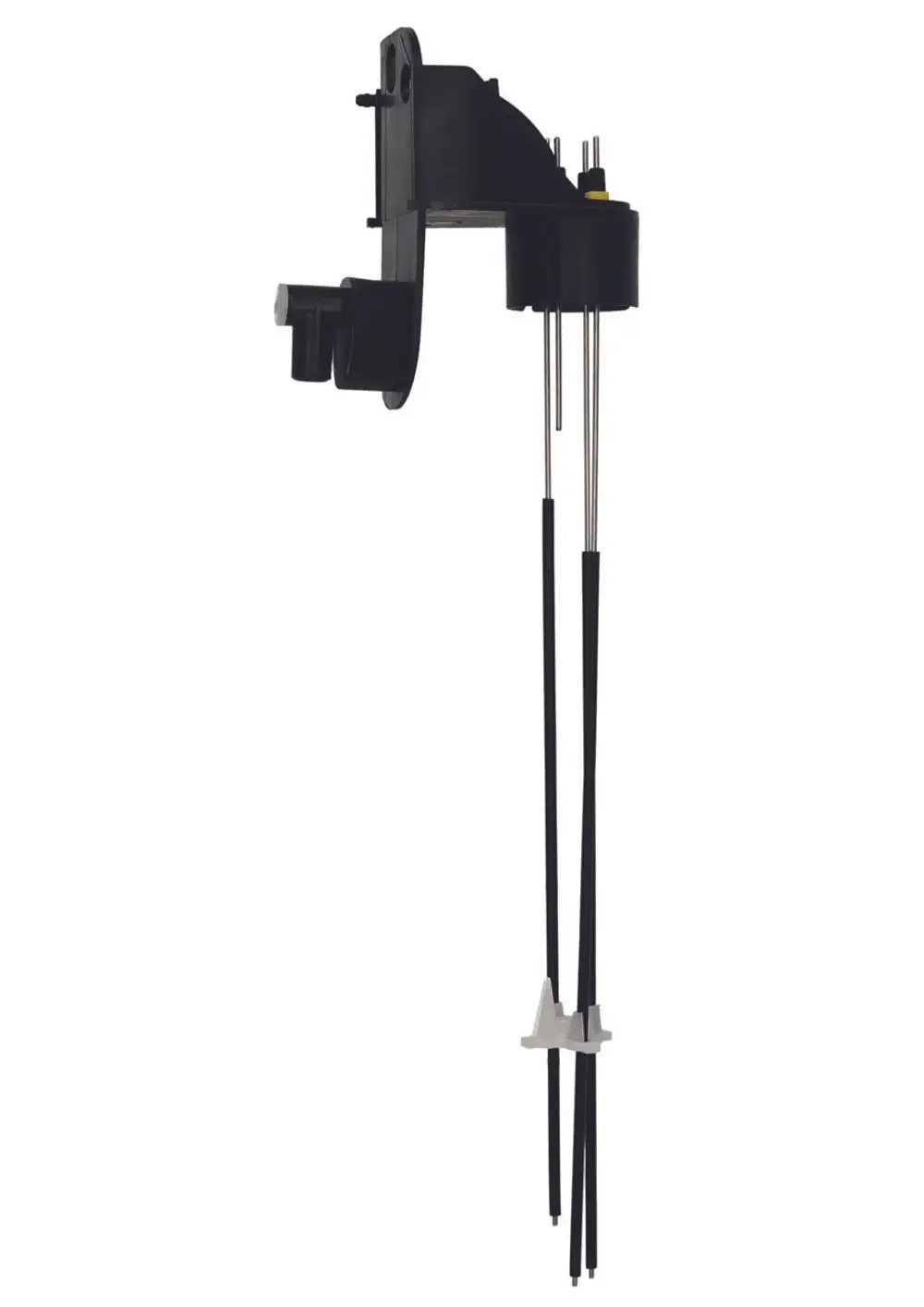 Schwarz gefärbter Elektrodenhalter von Judo mit mehreren langen, dünnen Elektroden. Der Halter hat eine Verbindung zum Anschluss.